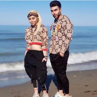 Untuk menyempurnakan gaya kembaran mereka, pasangan ini juga memiliki garis rahang yang agak janggal. (Foto: Instagram)