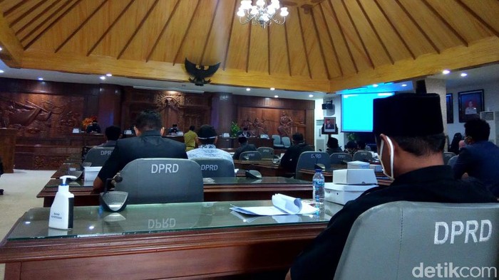 Suasana rapat DPRD Kabupaten Rembang pekan lalu