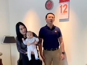 Gemes! Putra Ahok, Yosafat Abimanyu Pemotretan Pakai Blangkon