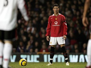 Media Inggris Ungkap Lagi Hasrat Cristiano Ronaldo Balik ke MU