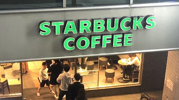 antre starbucks jepang