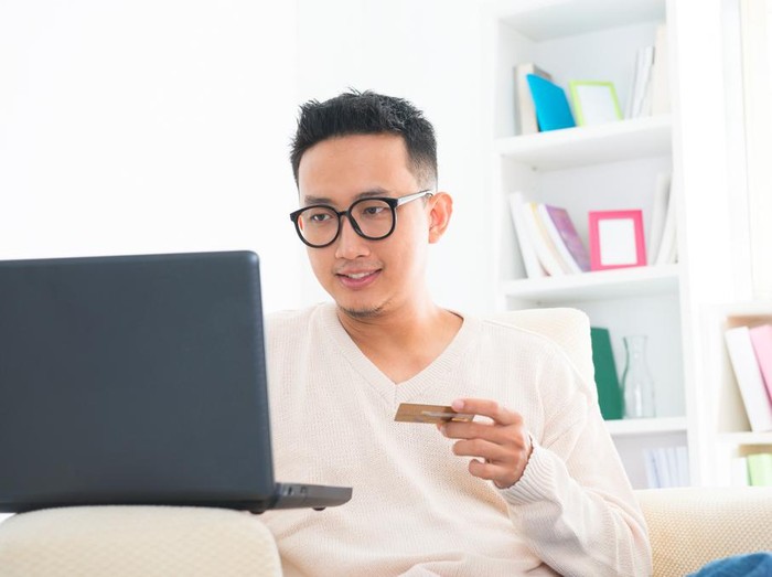 Ilustrasi online shop