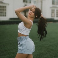 Setelah insiden Al Quran itu, artis TikTok berusia 18 tahun ini mengatakan bahwa ia telah menerima kebencian yang sangat sulit untuk ditangani. Nessa Barrett pun mengaku telah belajar dari kesalahannya. Foto: Instagram