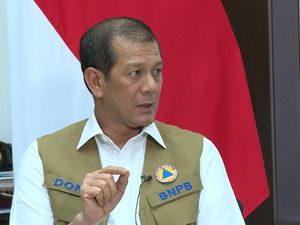 Sorotan-sorotan soal Gugus Tugas Siapkan Pelonggaran Aktivitas Berdasar Usia