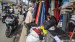 Jelang PSBB di Tangsel, Pasar Cipadu Masih Normal