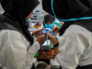 Penyandang DIsabilitas di Cimahi Ramai-ramai Bikin Masker
