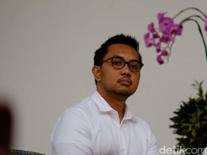 Penjelasan Andi Taufan yang Mundur dari Staf Khusus Jokowi