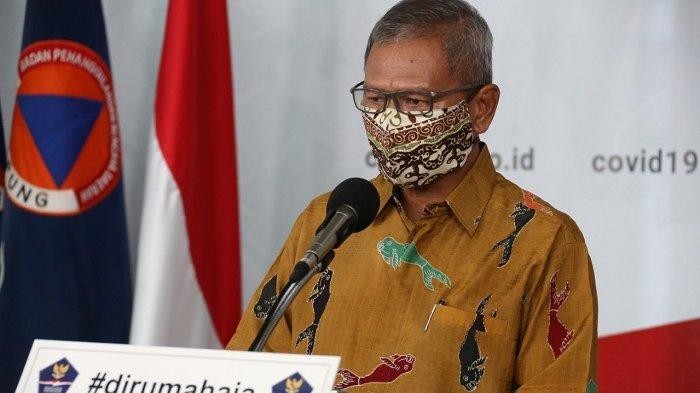 Masker Batik Achmad Yurianto