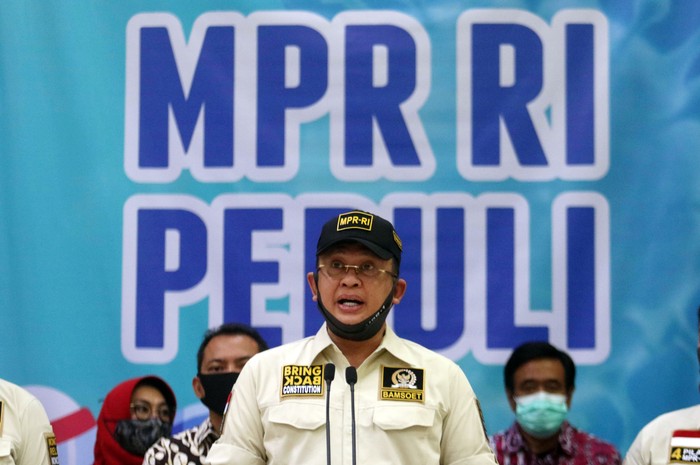 Ketua MPR RI, Bambang Soesatyo meluncurkan MPR RI Peduli COVID-19. Program ini bertujuan mempercepat penanganan COVID-19 dengan menggalang dana.