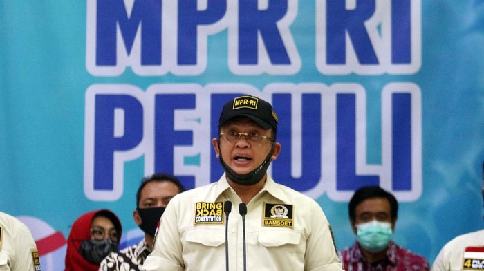 Ketua MPR RI, Bambang Soesatyo meluncurkan MPR RI Peduli COVID-19. Program ini bertujuan mempercepat penanganan COVID-19 dengan menggalang dana.