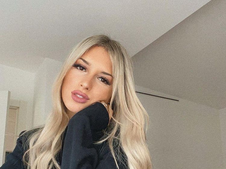 Foto: Si Seksi Kekasih Lautaro Martinez