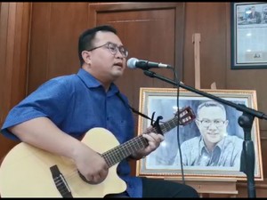 Selamat Jalan Sahabat Lagu Rektor IPB untuk Pahlawan Kala Pandemi