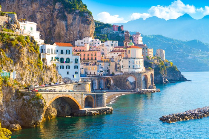 Pantai Amalfi