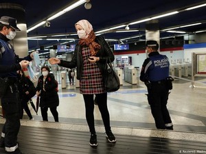 Sejumlah Negara Eropa Pertimbangkan Longgarkan Pembatasan Sosial