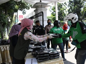Bantuan Buat Warga Terdampak Corona, Ridwan Kamil: PKH hingga Nasi Bungkus