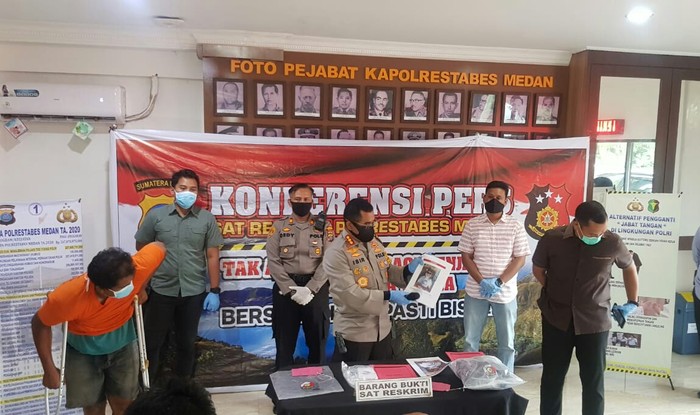 Konferensi pers penangkapan pembunuhan di Medan (dok. Istimewa)