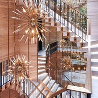 Sayangnya tak seperti kebanyakan rumah mewah selebriti, kediaman Drake malah mendapat review jelek dari media dan netizen. Terlalu mewah, beberapa orang menyebutkan membingungkan, mengganggu hingga mirip toko retail. Foto: Instagram @champagnepapi