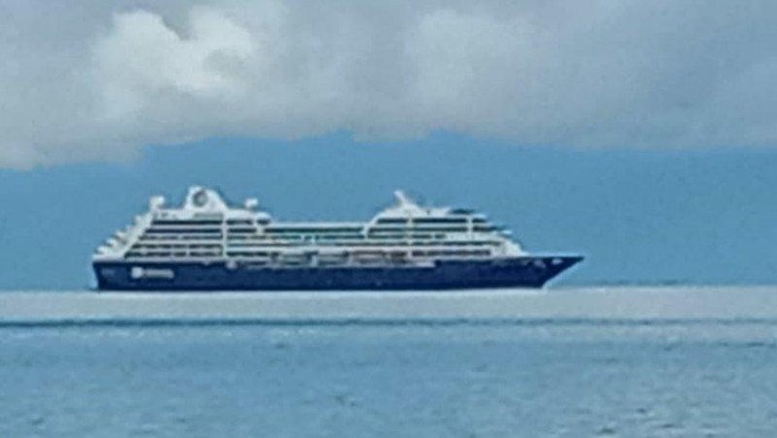 Kapal misteri yang dipotret warga Pulau Mansuar Raja Ampat. ANTARA/ Istimewa