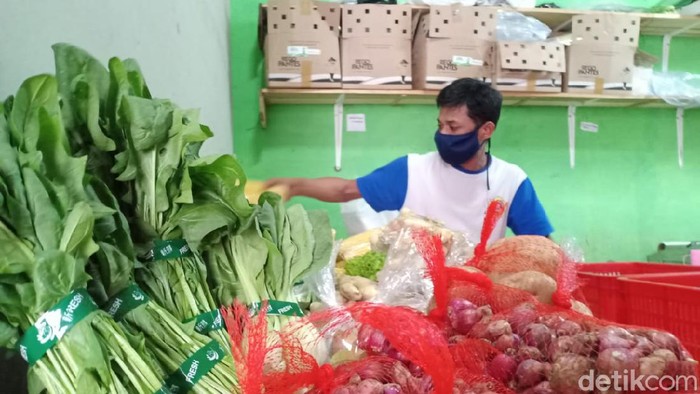Berkah Penjual Sayuran  Online di Bandung Barat Saat Corona 