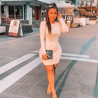 Selebgram dengan jumlah pengikut 36 ribu lebih ini tak bisa melakukan filler pipi dan bibir. ZIlla pun mengatakan dia khawatir tentang bagaimana dirinya akan berhasil mempertahankan penampilannya itu. Foto: Instagram