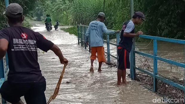 Banjir di Ngawi