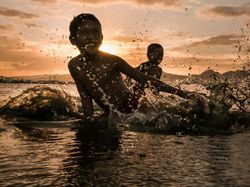 Ragam Potret Kebahagiaan Anak-anak di Kontes Foto Agora #Fun2020