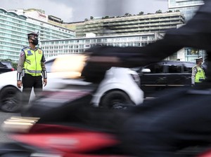 Anies Beri Ancaman Sanksi, Baca Lagi Aturan Berkendara saat PSBB Jakarta