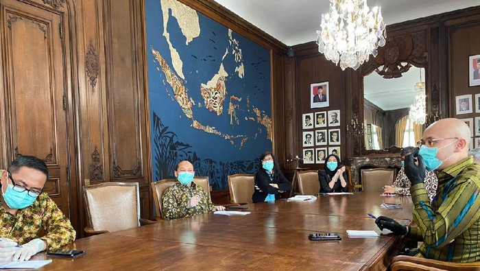 Tim Kedutaan Besar Paris