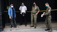 Penyegelan itu dilakukan atas dasar Peraturan Daerah Kota Bandung Nomor 14 Tahun 2019 tentang penyelenggaraan kepariwisataan. Selain itu, ada juga Surat Edaran Wali Kota Bandung Oded M Danial Nomor 443/SE.054-Dinkes tentang pencegahan virus Corona.