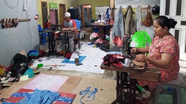 Lawan Coronan, UKM Binaan BNI Turut Produksi APD