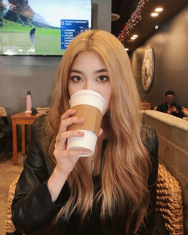 Aku pribadi tidak merasa aku mirip dengannya dan aku tidak mencoba juga, Foto: Instagram @allissashin