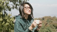 Twindy Rarasati mengingatkan pentingnya untuk cuci tangan dan jaga jarak. Foto: Dok. Instagram Twindy Rarasati