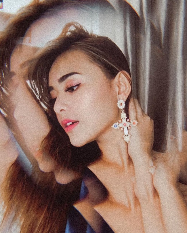 Aktris Amanda Manopo juga tak ketinggalan. Ia dipotret oleh Fandy Susanto, fotografer sekaligus pemilik FD Photography. (Foto: Instagram/@fdphotography90)