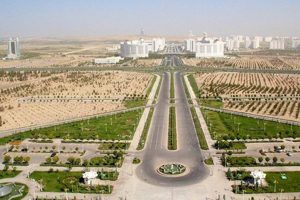 Turkmenistan yang berlokasi di Asia Tengah dan berbatasan langsung dengan Iran ini pun belum terkonfirmasi adanya infeksi Corona. Istimewa/Nellie Huang/BBC.
