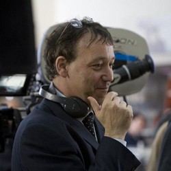 Sam Raimi Tutup Pintu Buat Spider-Man 4, Giliran Tom Holland