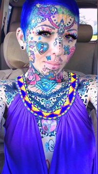 Potret Wanita Yang Punya Ratusan Tato Di Wajah Dan Tubuh Seram Atau Unik