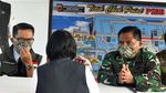 Melihat Lagi PSBB Hari Pertama di Jawa Barat