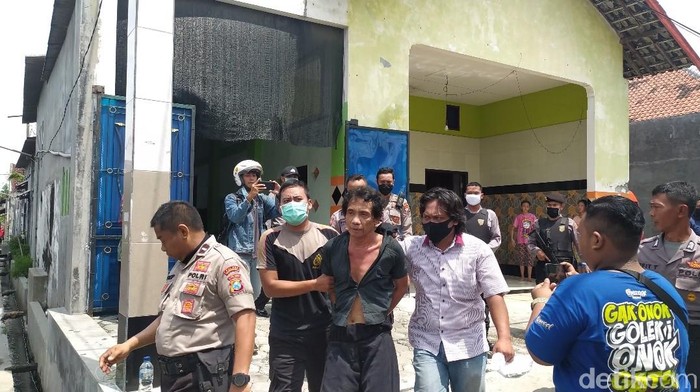 penganiayaan di mojokerto