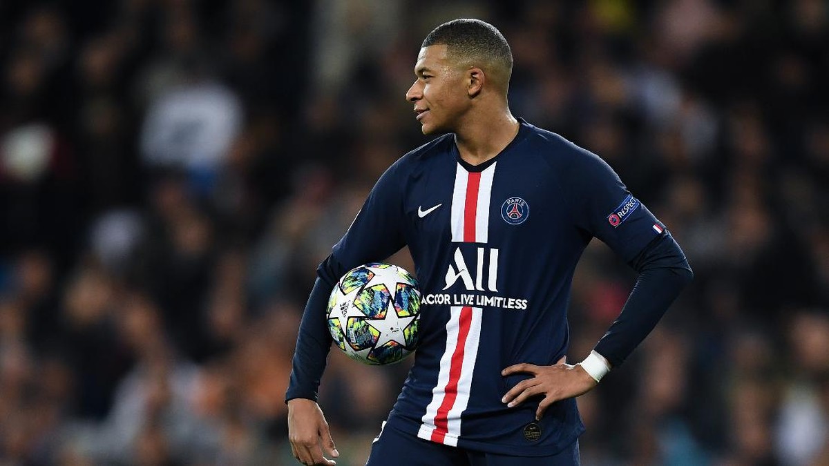 Real Madrid dianggap jalankan strategi licik untuk bisa bawa Kylian Mbappe. (Foto: David Ramos/Getty Images)