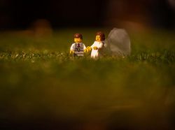 Wedding Fotografer Potret Pengantin Lego Selama Karantina