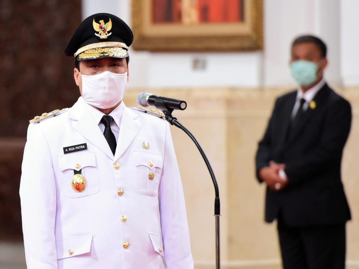 Ahmad Riza Patria saat dilantik sebagai Wakil Gubernur DKI Jakarta