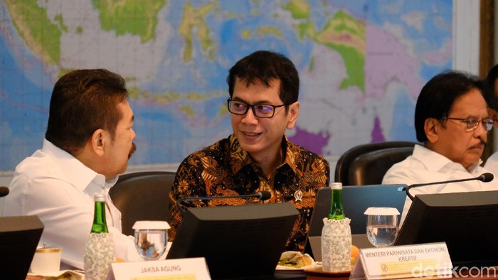 Menteri Pariwisata dan Ekonomi Kreatif (Menparekraf) Wishnutama