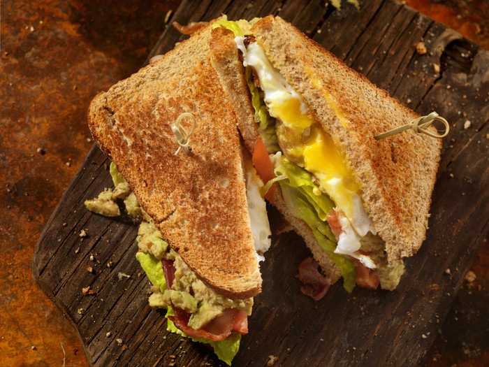 resep Healthy Grilled Basil Mozzarella Caprese Panini Sandwich