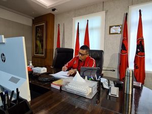 3 Teror Molotov di Markas Banteng, PDIP: Kader di Jabar Siaga 1!