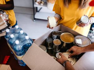 Tips Aman Berdonasi Makanan di Tengah Pandemi COVID-19