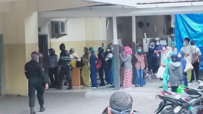ruang komputer rumah sakit husada utama terbakar