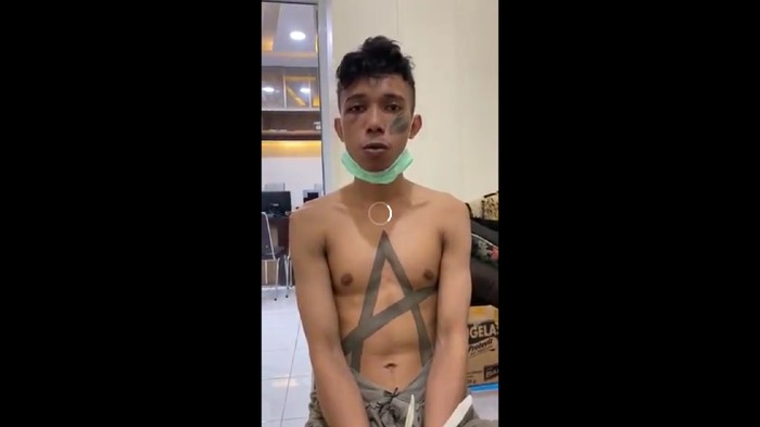 Pius mengaku sebagai ketua anarko sindikalisme