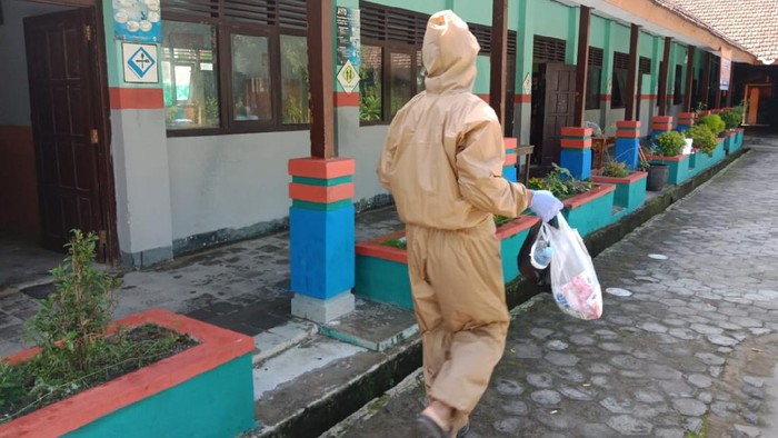 suami dikarantina di blitar