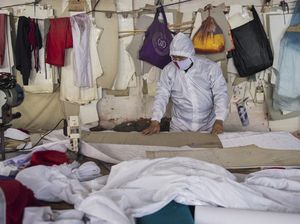 Produksi APD Melimpah, RI Bisa Ekspor Hingga 390 Juta
