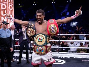Siap Baku Hantam! Anthony Joshua Tantang Tyson Fury